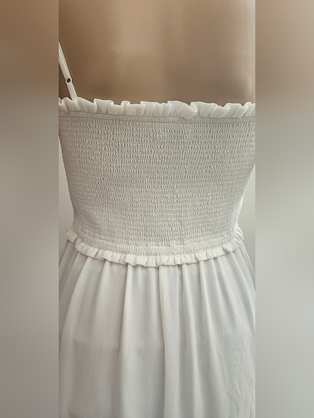 Aritzia Wilfred Tempest Sleeveless Mini Dress Smocked Sundress White - Picture 8 of 13